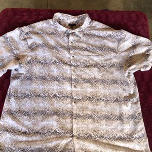 Men’s 30-31 1/2 size  Button down #132